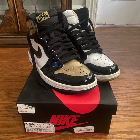 jordan 1 gold toe top 3